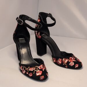 White House Black Market Piper Black Suede Embroidered Block Heel Sandals